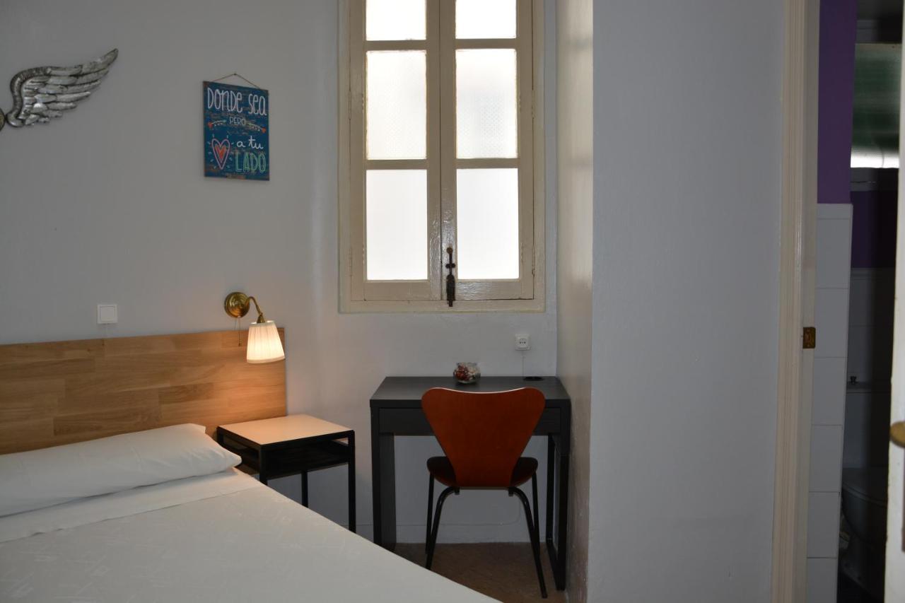 Pension Moratin Valence Extérieur photo