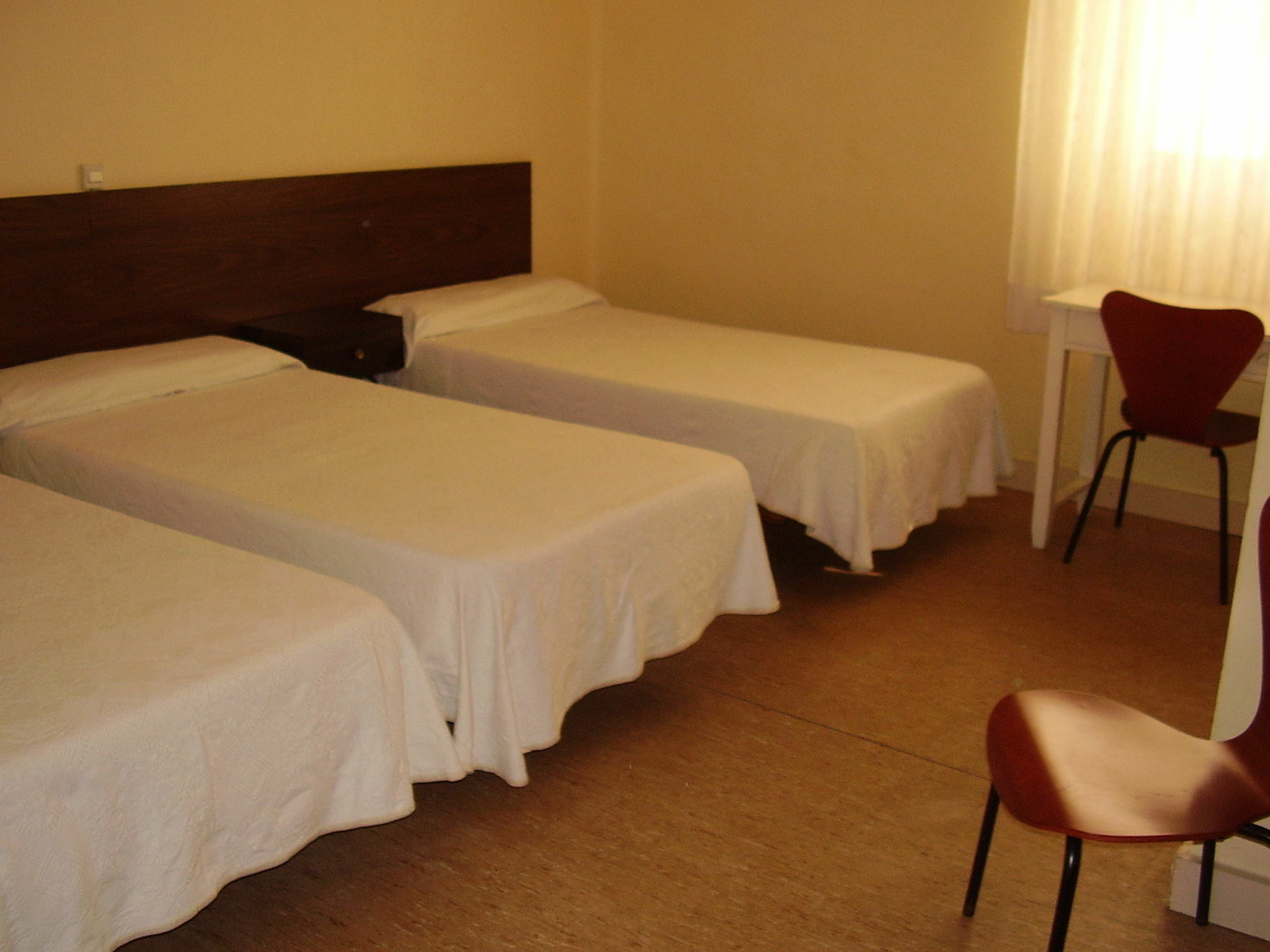 Pension Moratin Valence Extérieur photo