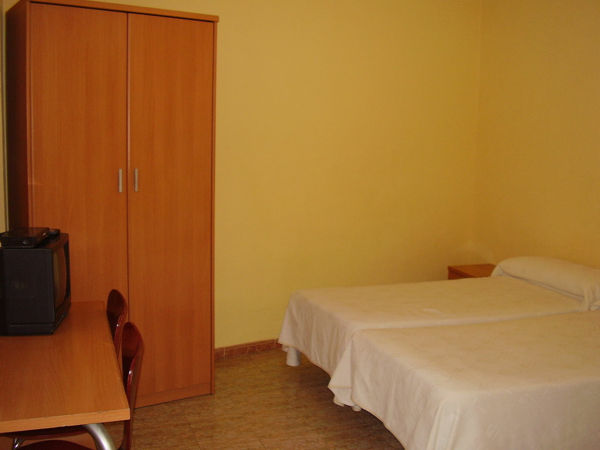 Pension Moratin Valence Extérieur photo
